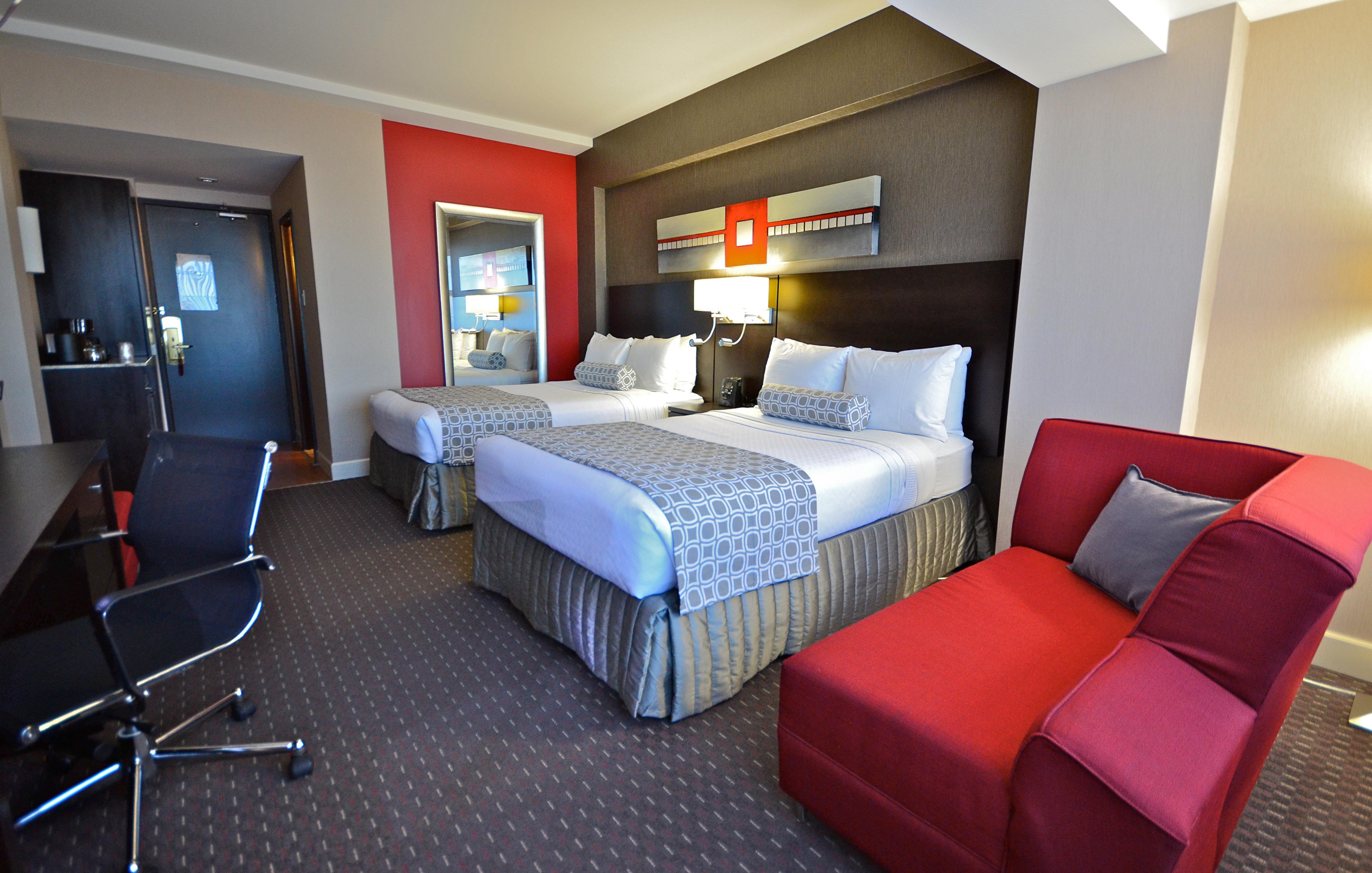Armon Plaza Montreal Airpt, Trademark Collection By Wyndham Экстерьер фото