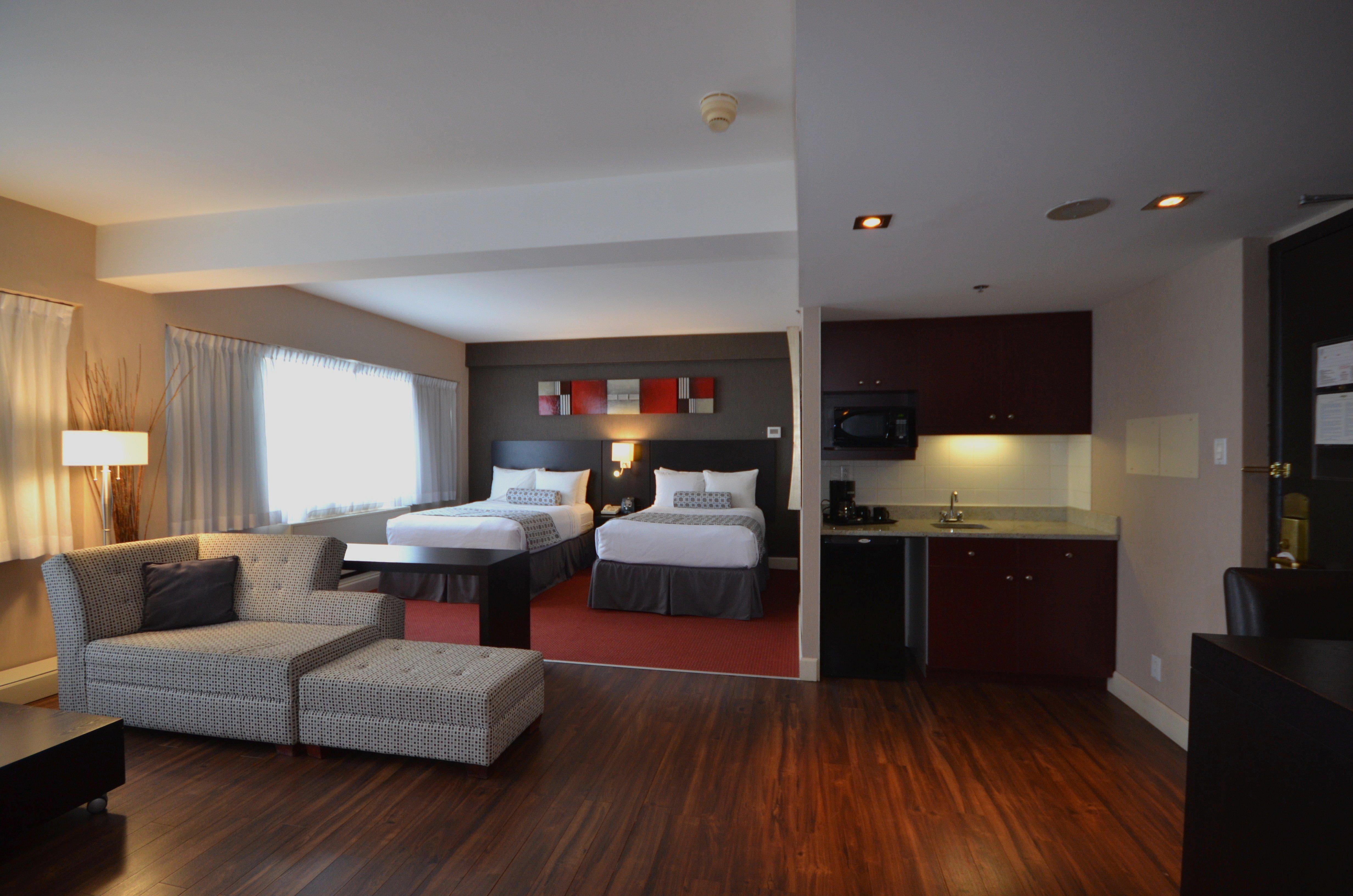 Armon Plaza Montreal Airpt, Trademark Collection By Wyndham Экстерьер фото