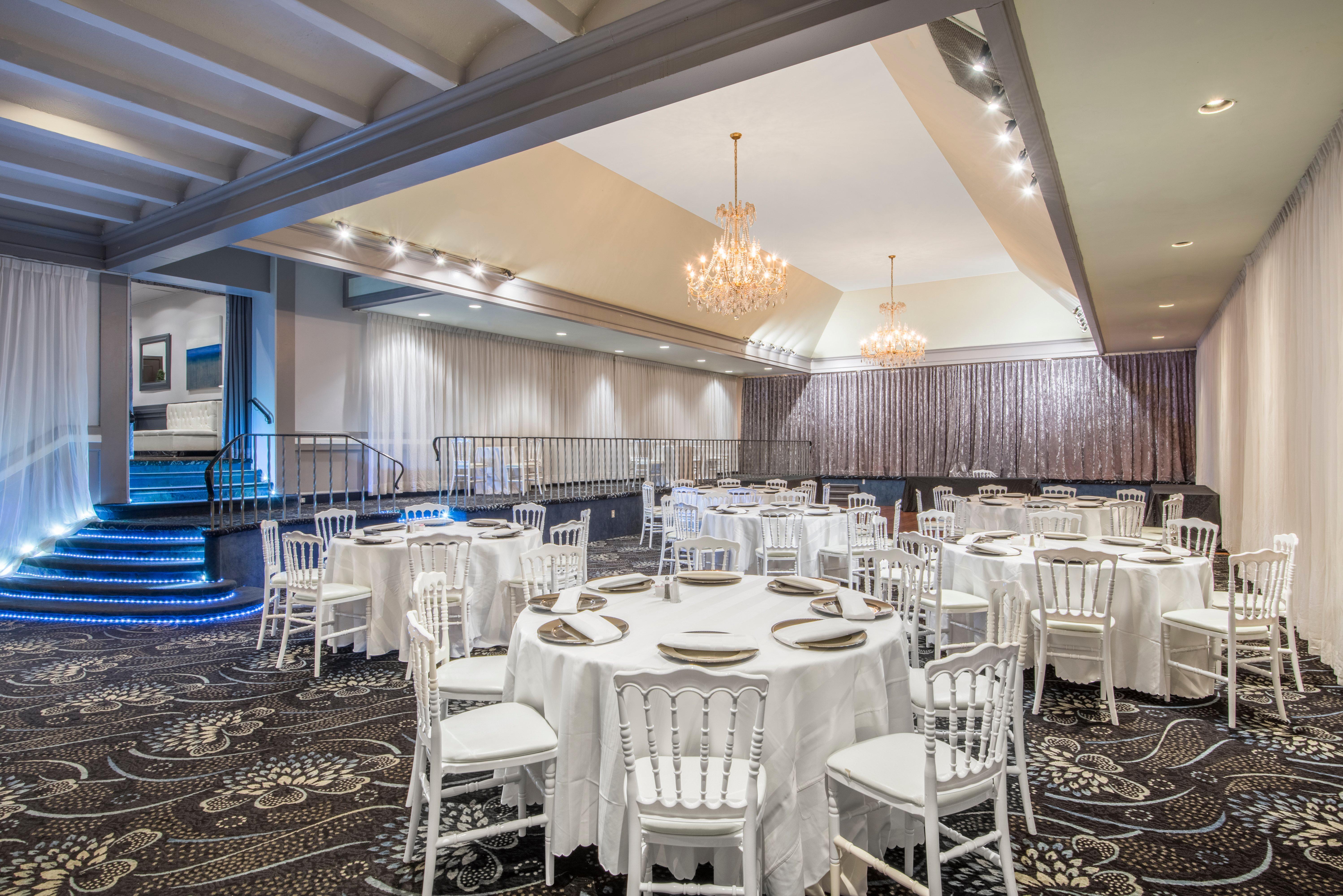 Armon Plaza Montreal Airpt, Trademark Collection By Wyndham Экстерьер фото